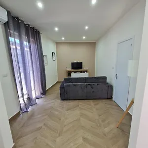 Apartment Sweet Airport 