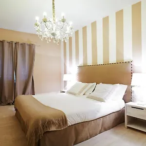 https://petite-suite.it-lombardy.com