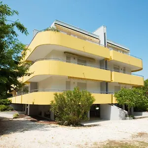 Ferienhaus Eteniette 