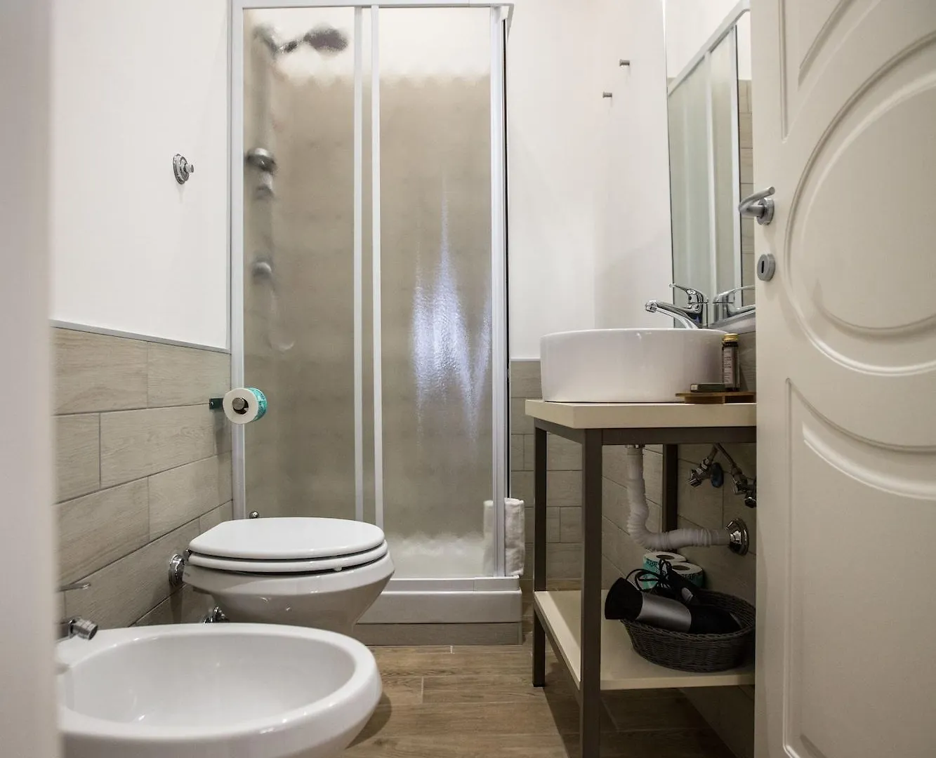 Chic & Town Luxury Rooms Rome 2*,
