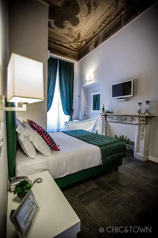 Chic & Town Luxury Rooms Rom Bed & Breakfast