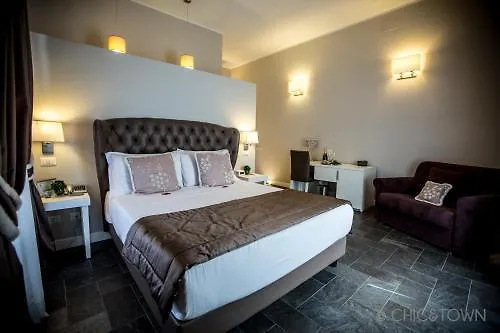 Chic & Town Luxury Rooms Rom 2*,  Italien